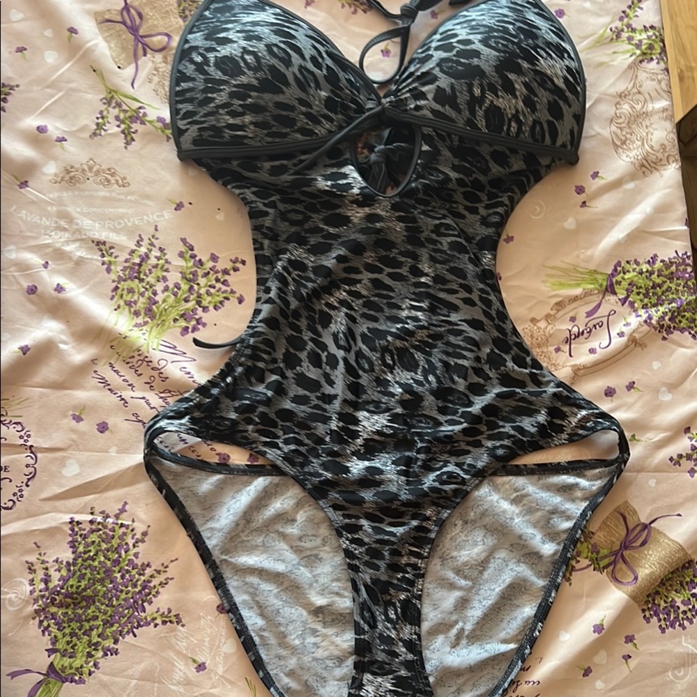 Black and Gray Leopard Print Bra with Molded Cups